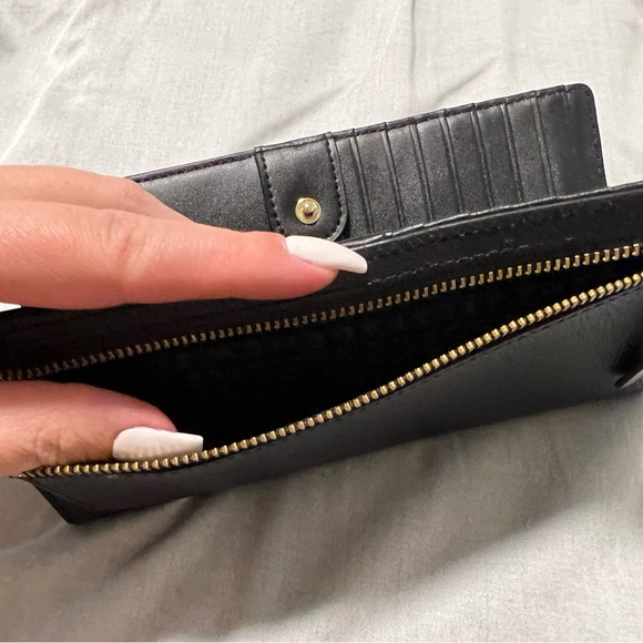 NWOT - Brand new Kate Spade Wallet - Picture 4 of 6